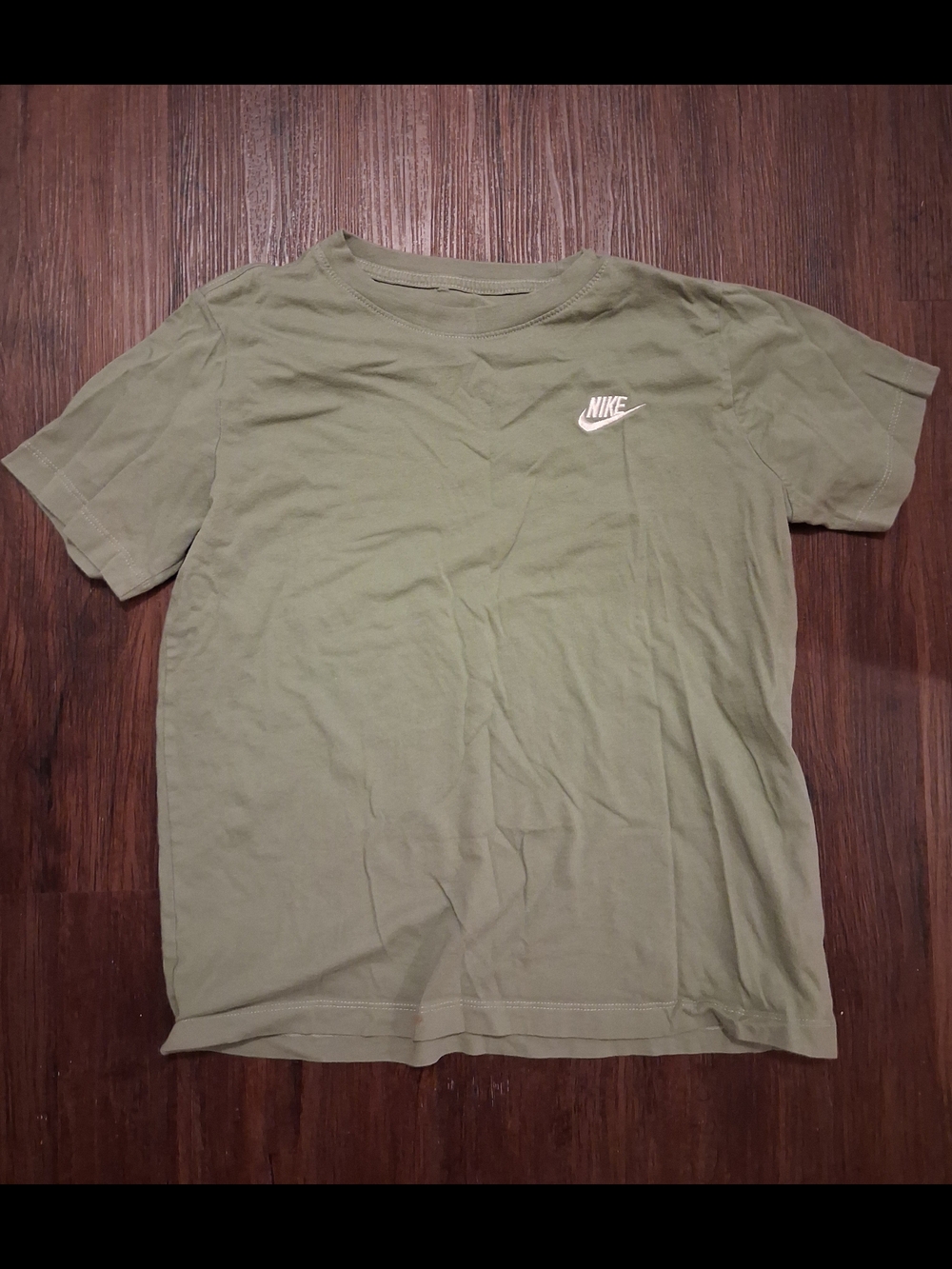 Nike Short Sleeve Logo Tee in Olive